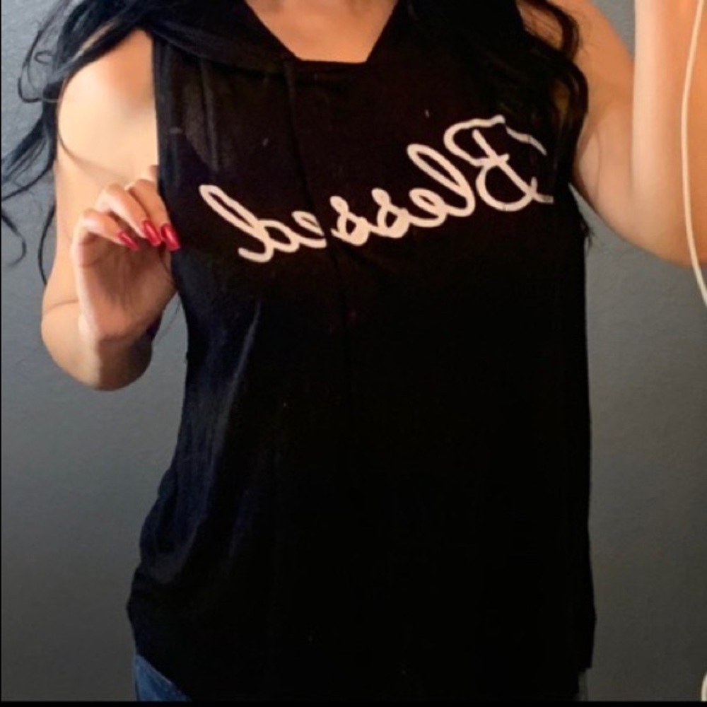 Super comfy black muscle tees